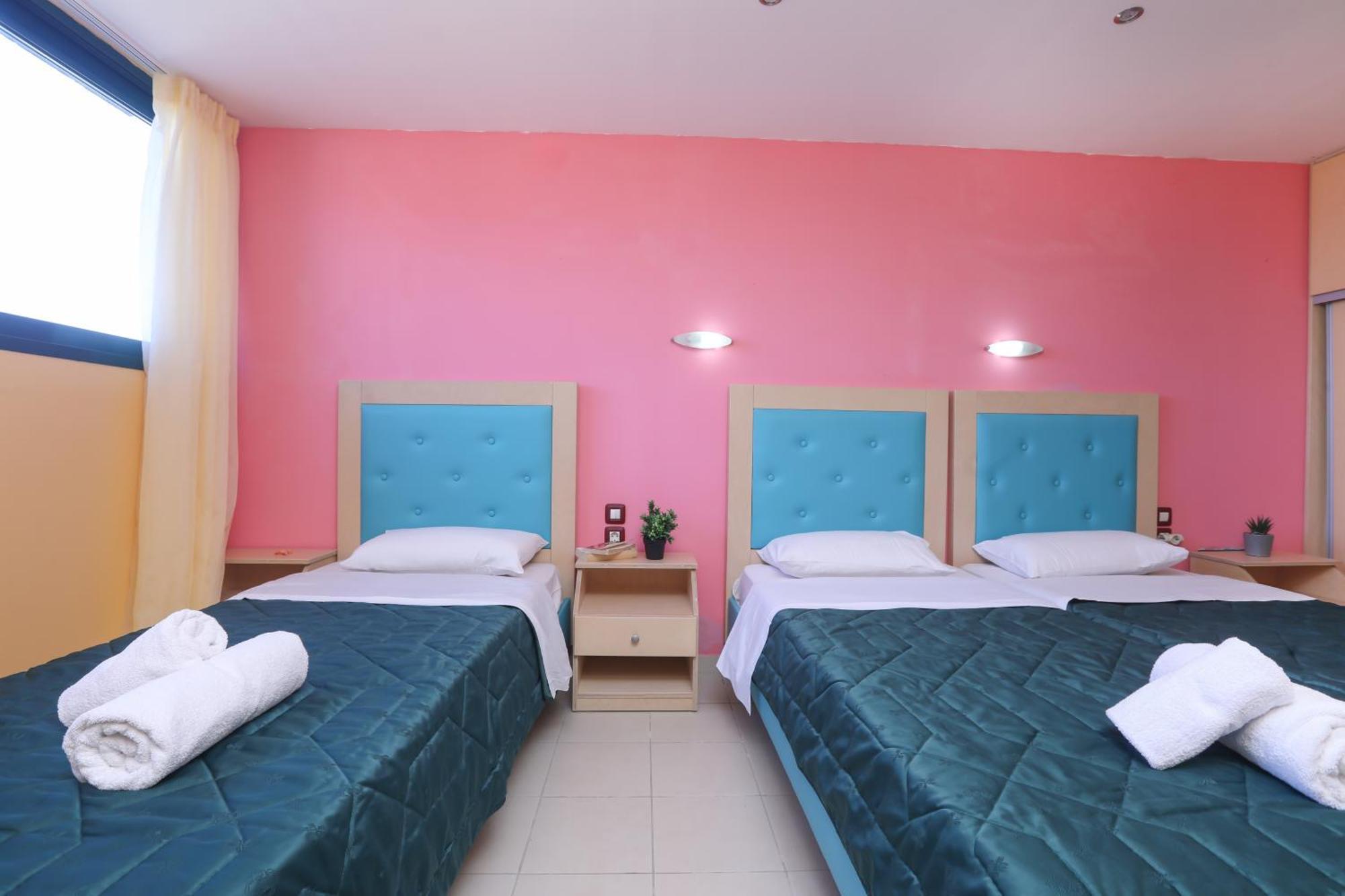 Corfu Hotel Apartments Benitses  Bagian luar foto