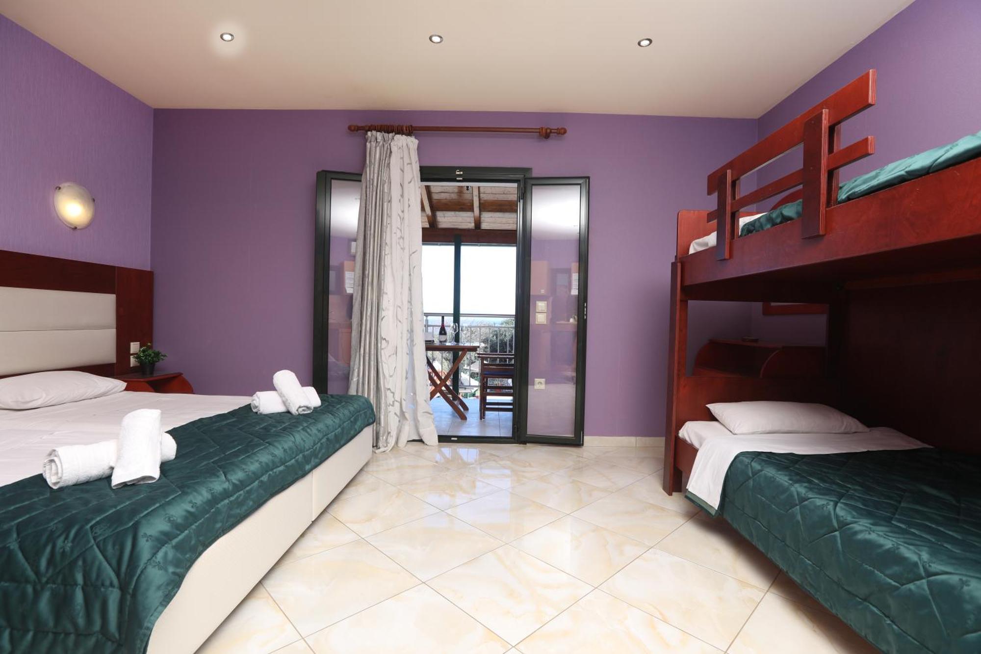 Corfu Hotel Apartments Benitses  Bagian luar foto