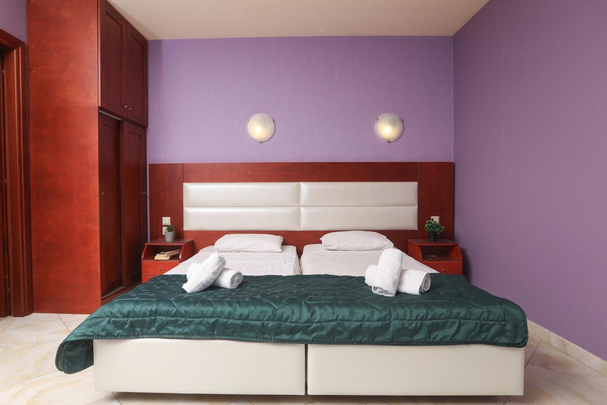 Corfu Hotel Apartments Benitses  Bagian luar foto