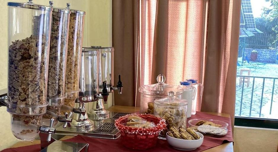 Corfu Hotel Apartments Benitses  Bagian luar foto